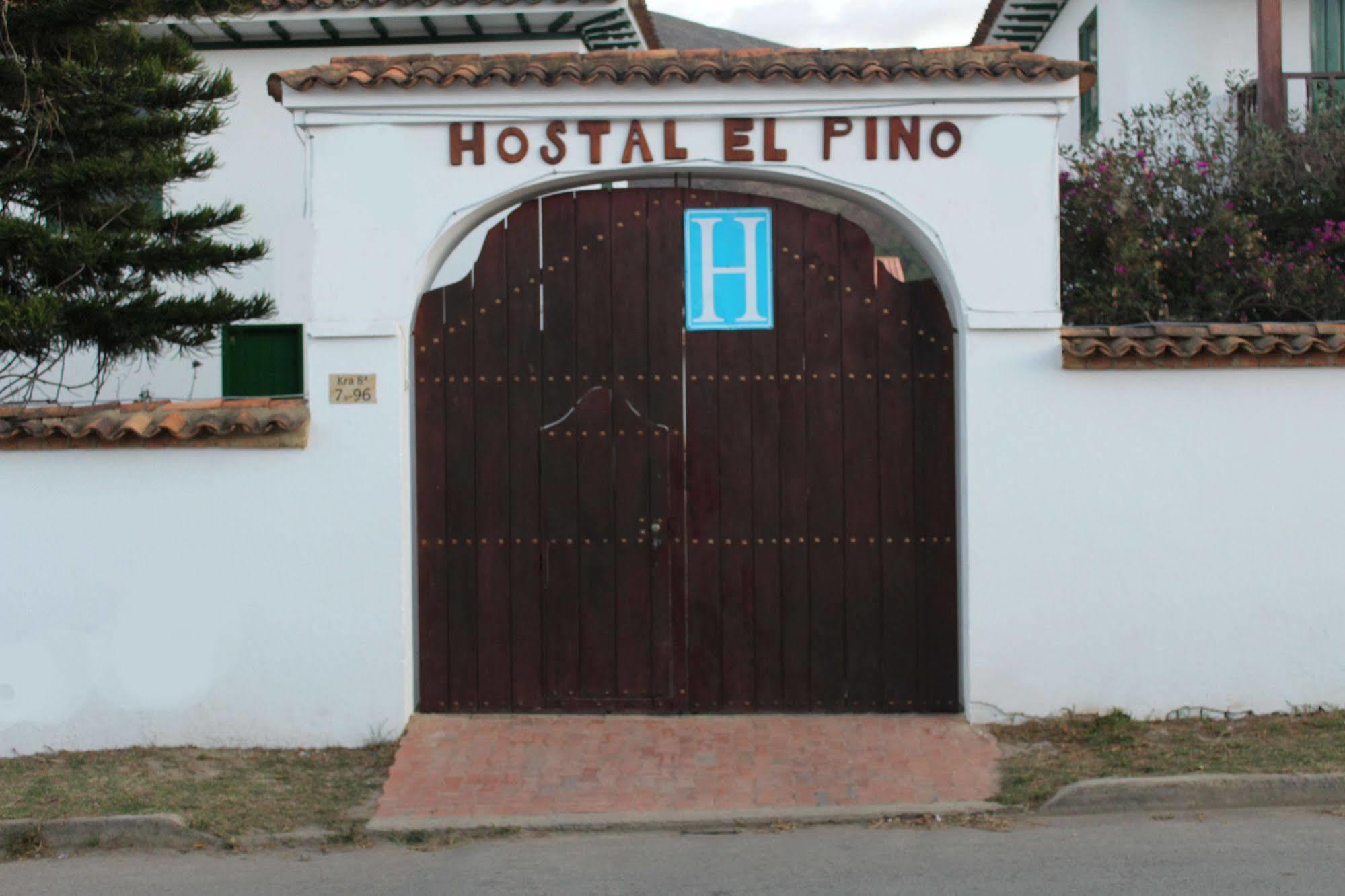 Hostal El Pino Villa de Leyva Exterior photo