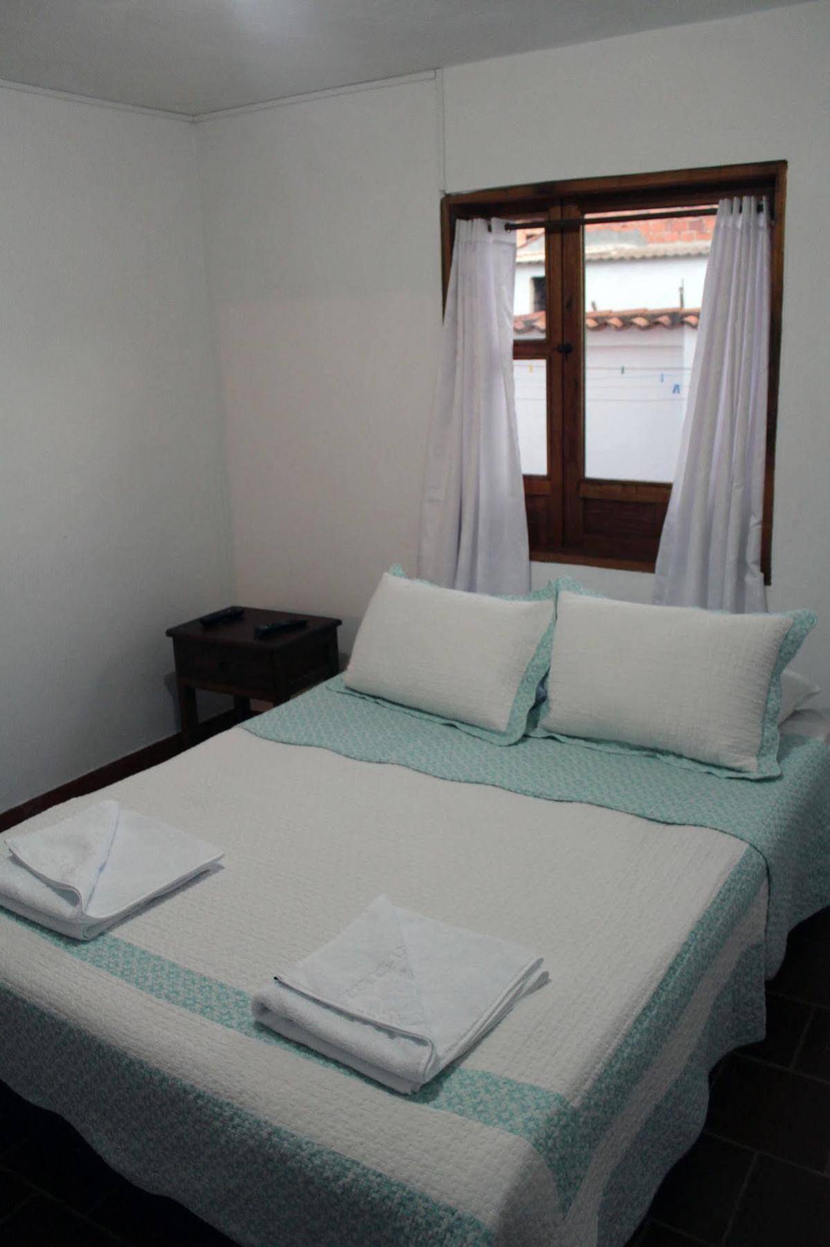 Hostal El Pino Villa de Leyva Exterior photo